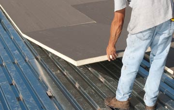 benefits of insulating Scarning flat roofing